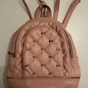 LD Chic Pink Quilted Backpack
Like New